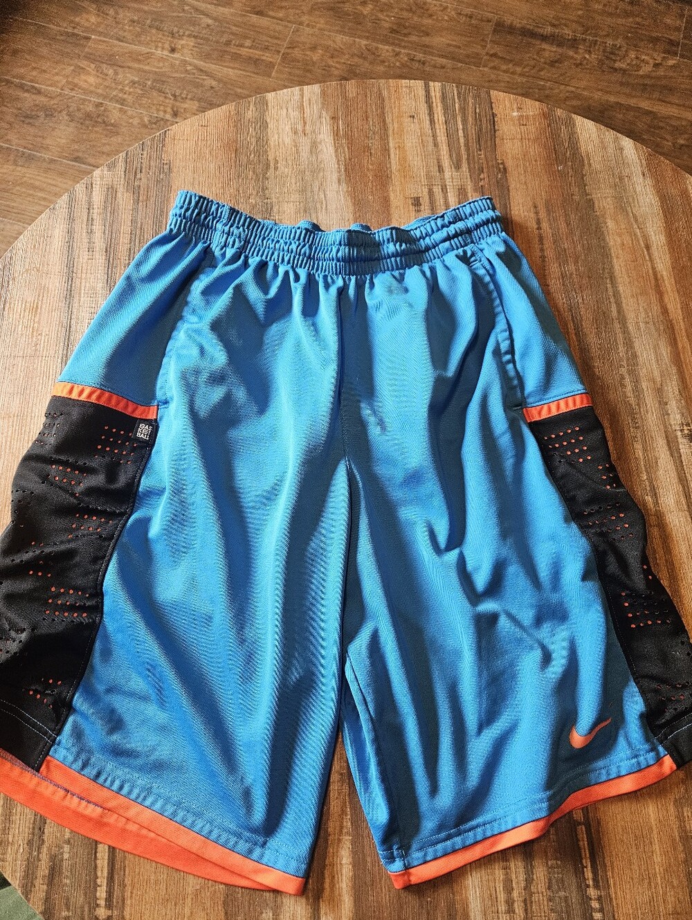 Men's NIKE Basketball Shorts  Sz L Blue/Orange.  #009